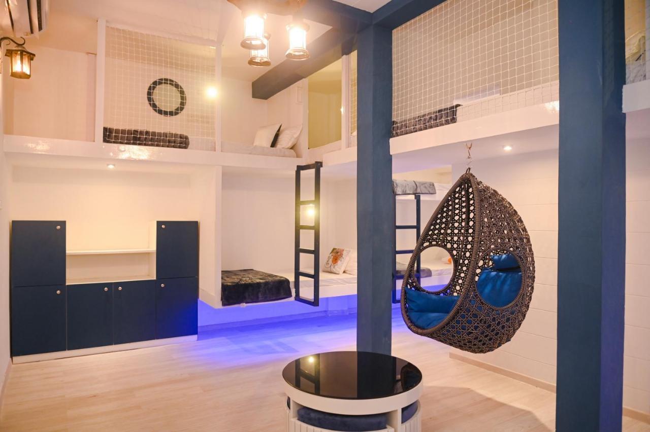 פונה The Voyage - Cafe Hostel Cowork מראה חיצוני תמונה