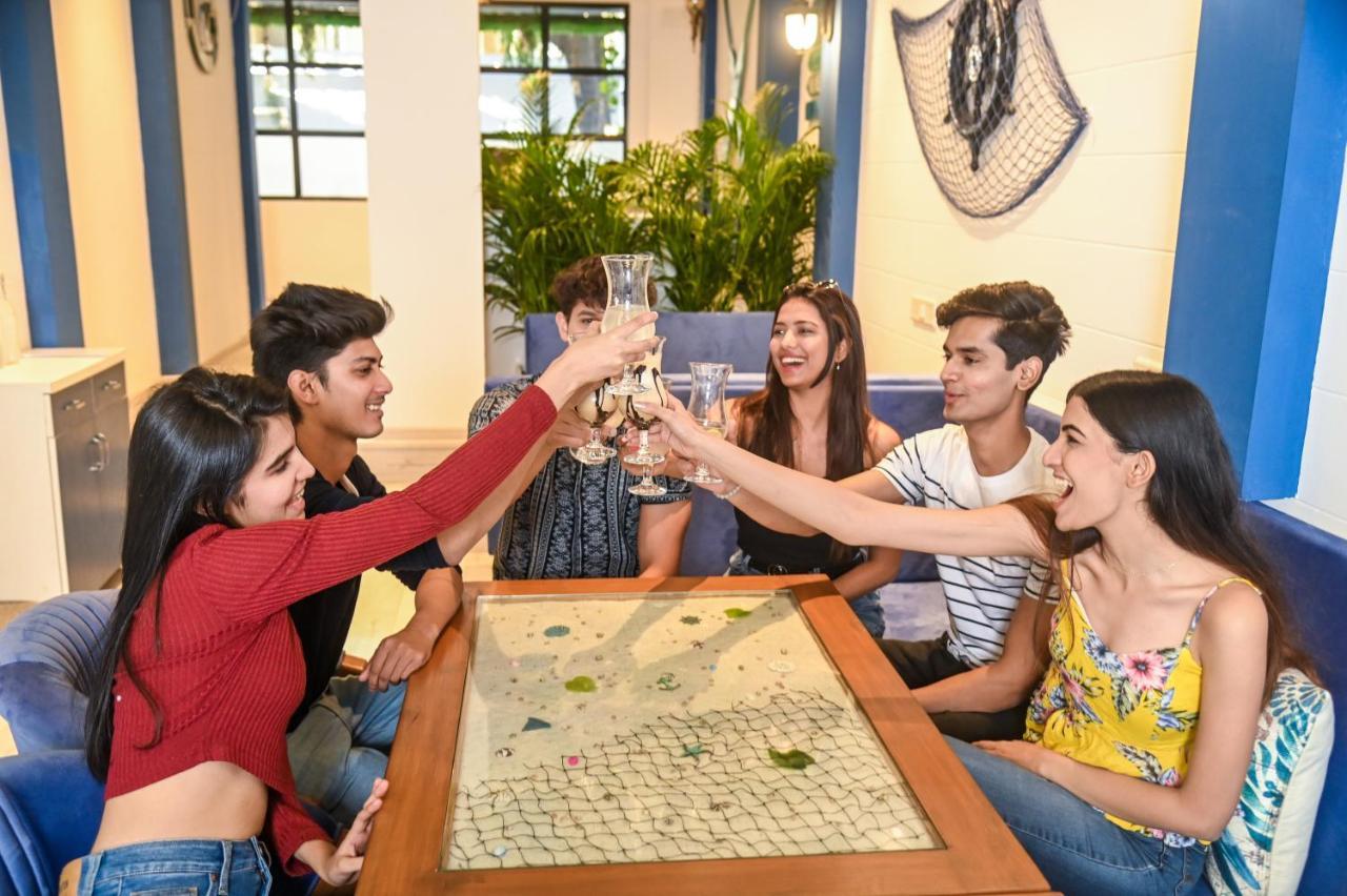 פונה The Voyage - Cafe Hostel Cowork מראה חיצוני תמונה
